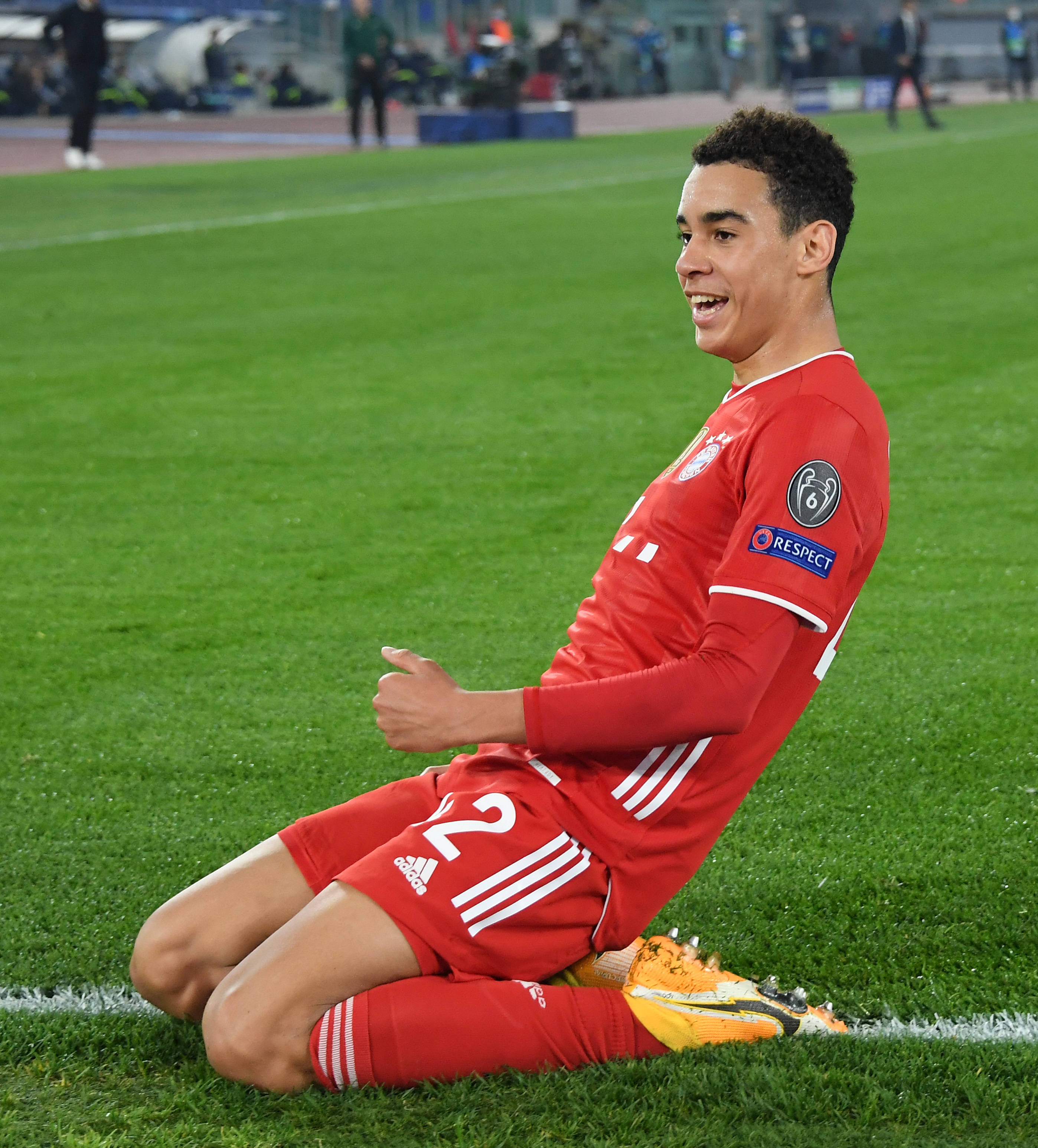 今夜体能课后;拉齐奥门线救险备战欧冠;底气十足;数据趋势出现新变化的简单介绍 今夜体能课后;拉齐奥门线救险备战欧冠;底气十足;数据趋势出现新变化的简单介绍